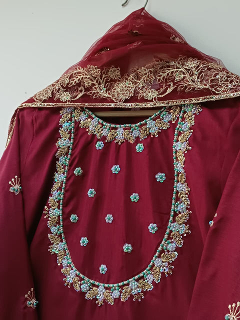 HAIKA (MAROON)