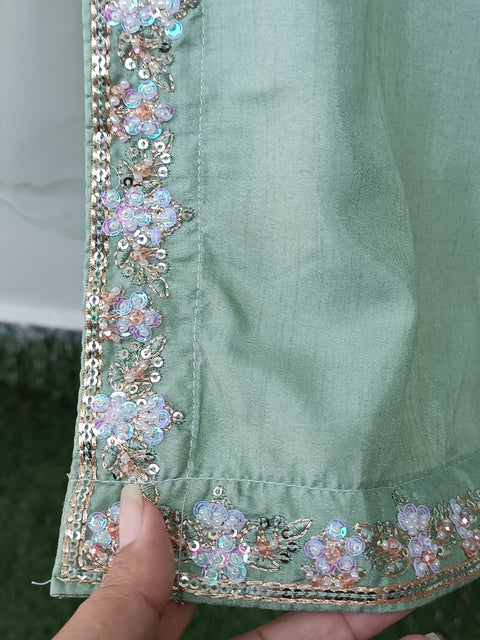 HAIKA (PISTA)