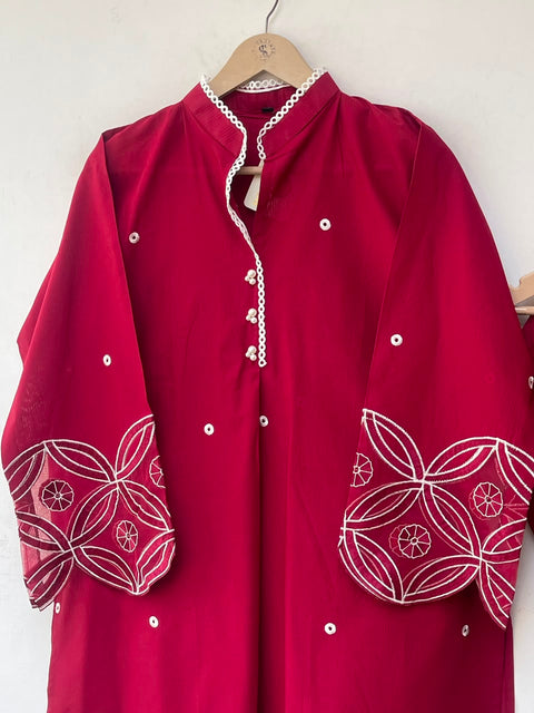 HAJNA 2 (MAROON)