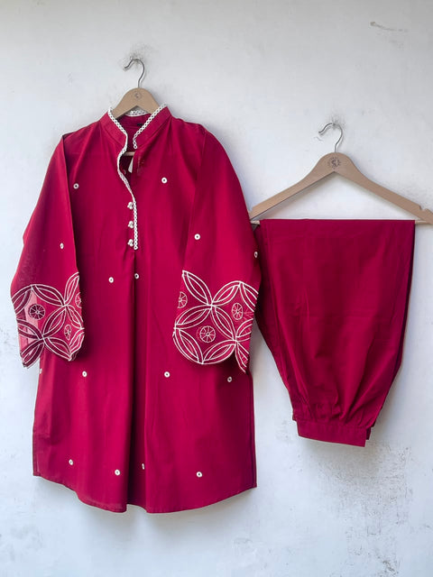 HAJNA 2 (MAROON)