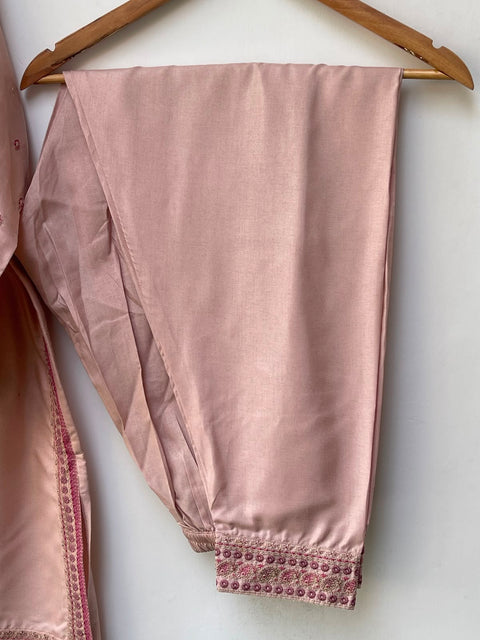 HALEEMA (BABY PINK)