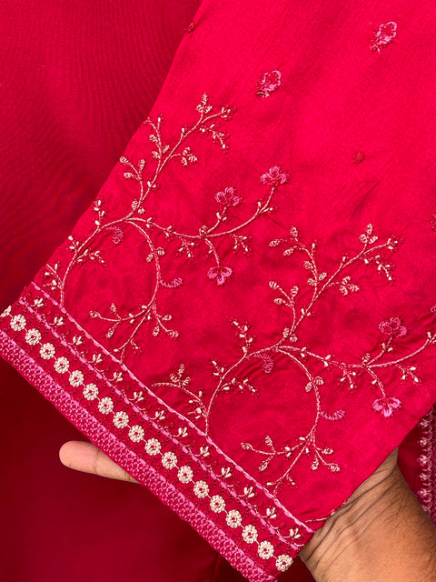 HALEEMA (MAROON)