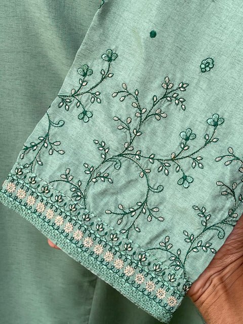 HALEEMA (PISTA)