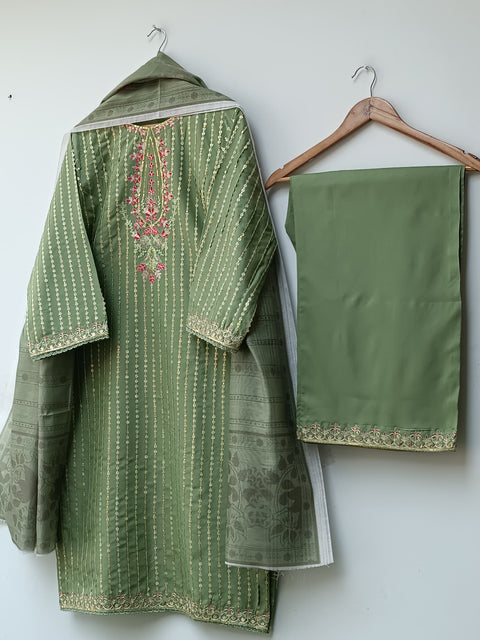HANIA NK (PISTA)