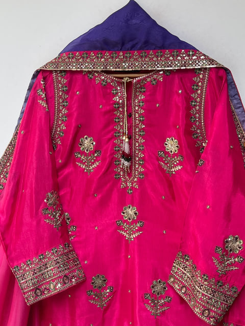 HATEEM (S PINK)