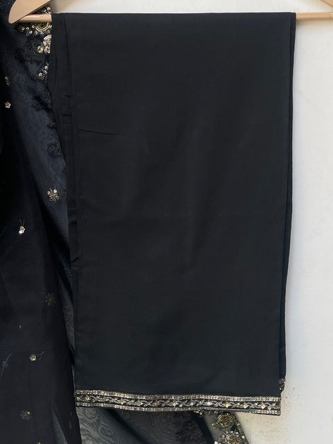 HEER 2 (BLACK)