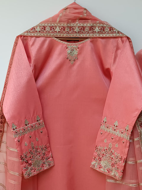 HINA (TEA PINK)