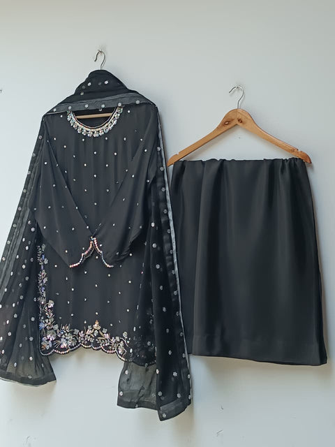 HOORIA (BLACK)