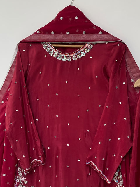 HOORIA (MAROON)
