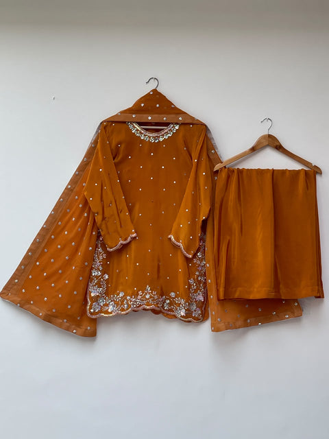 HOORIA (MUSTARD)