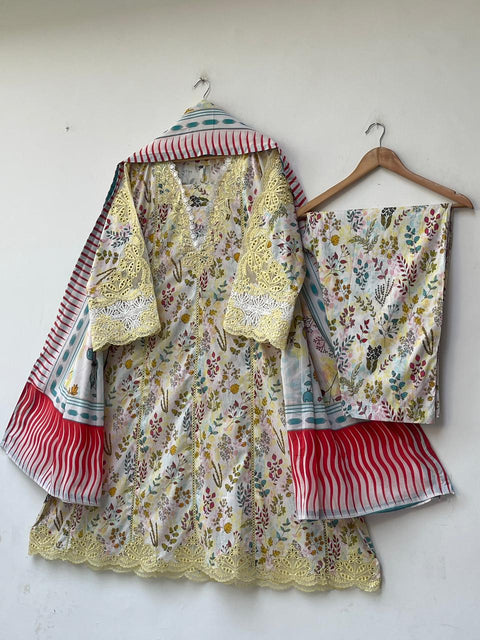 HUMAIRA (OFF WHITE)