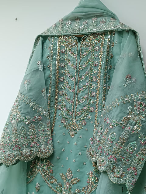 IMAN (MINT GREEN)