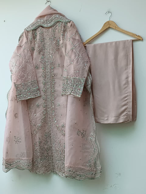 IMAN (P PINK)