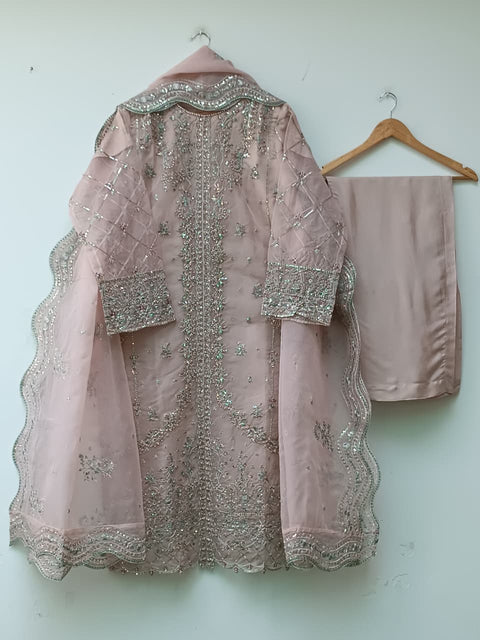 IMAN (P PINK)