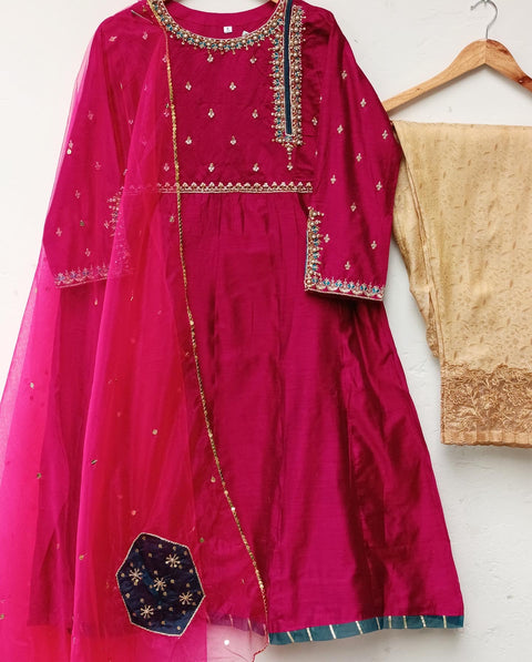 RANIYA ANGRUKHA (PINK) - Lubana Store