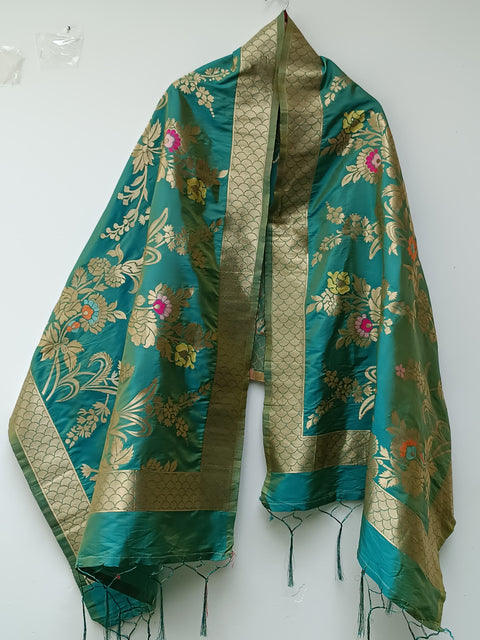 INDIAN BNARSI SHAWL 11
