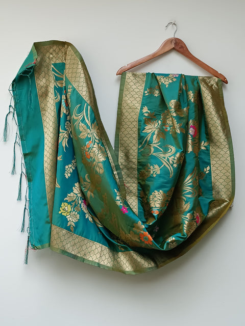 INDIAN BNARSI SHAWL 11