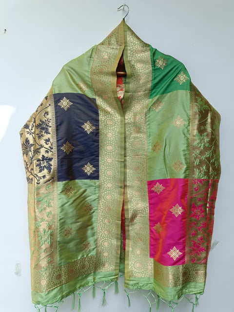 INDIAN BNARSI SHAWL 15