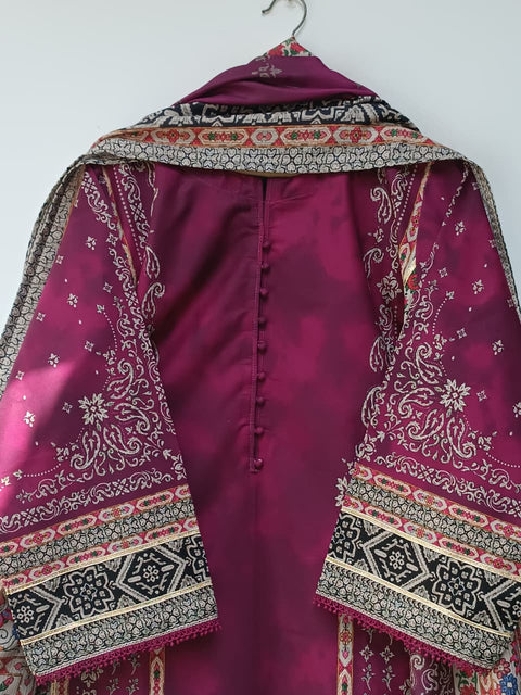 IRFANA (MAGENTA)