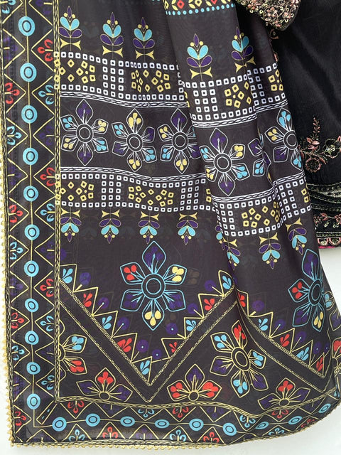 ISMAT (BLACK)