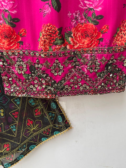ISMAT (BLACK)