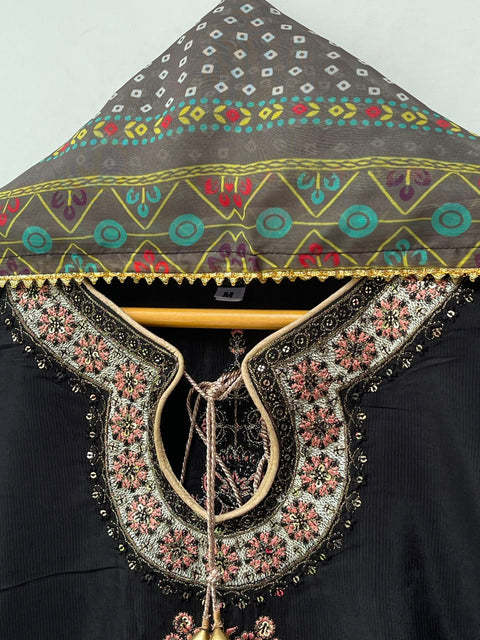 ISMAT (BLACK)