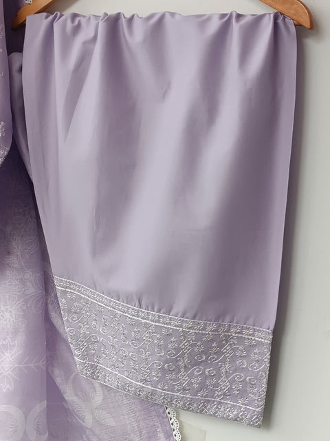 IZZAH (LILAC)