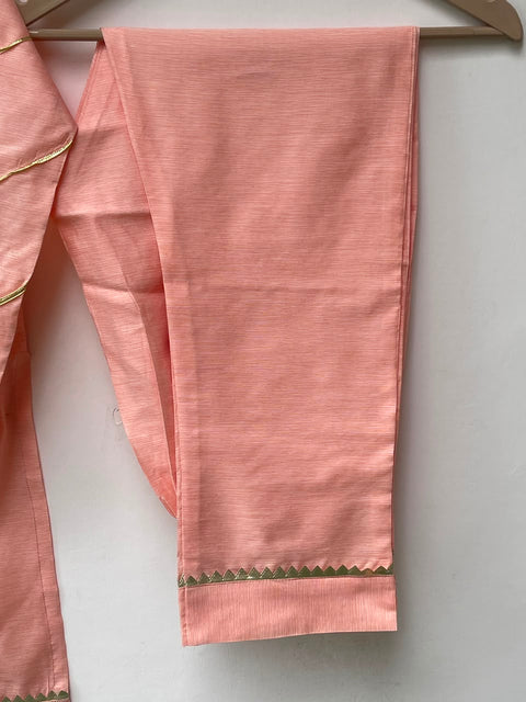 KAI (PINK)