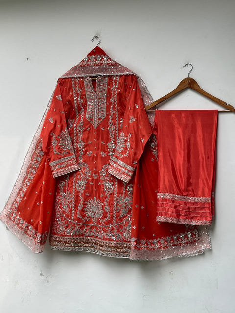 KANEEZ (RUST)
