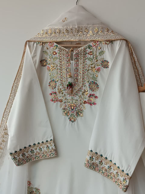 KASHISH (IVORY)