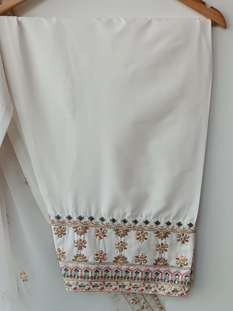KASHISH (IVORY)