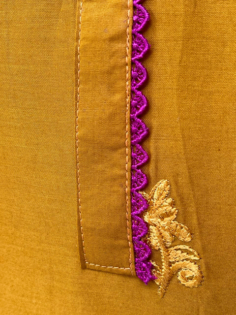 KAY (BROWN)