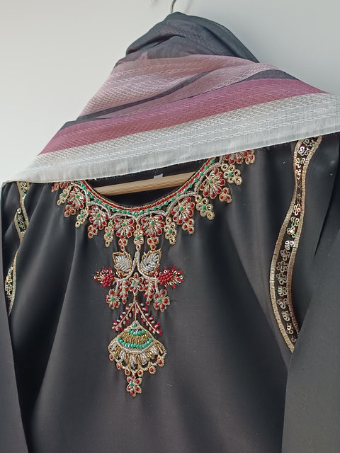KEIRA FARSHI (BLACK)