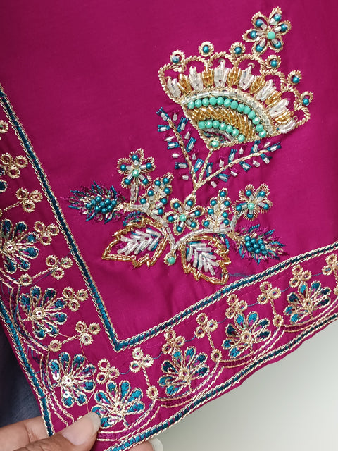 KEIRA FARSHI (MAGENTA)
