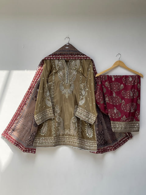 KHANAK (GOLD)
