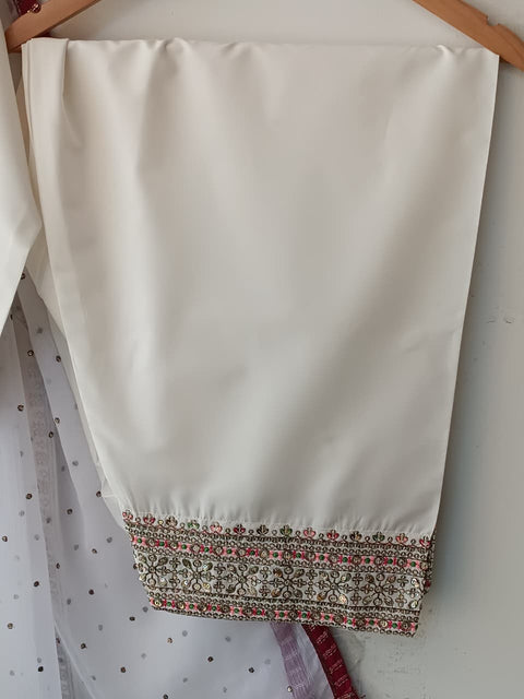KYAS (IVORY)