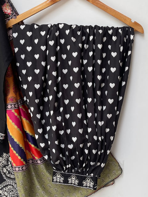 LAREZA (BLACK)