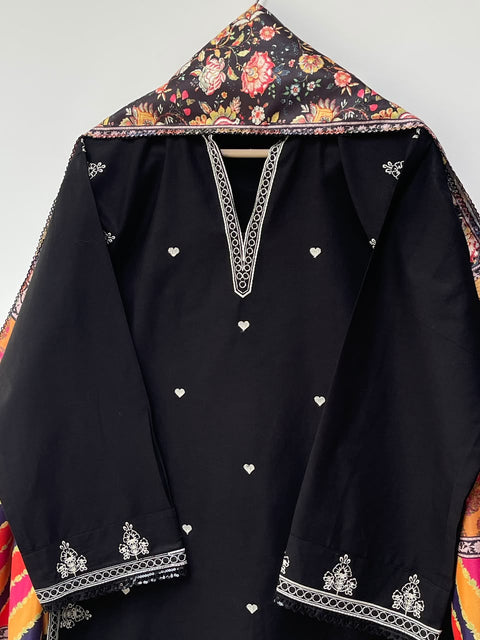 LAREZA (BLACK)