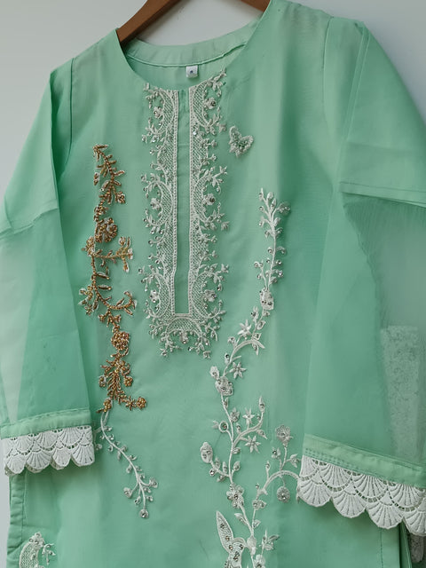LS 195 (CUSTARD GREEN)
