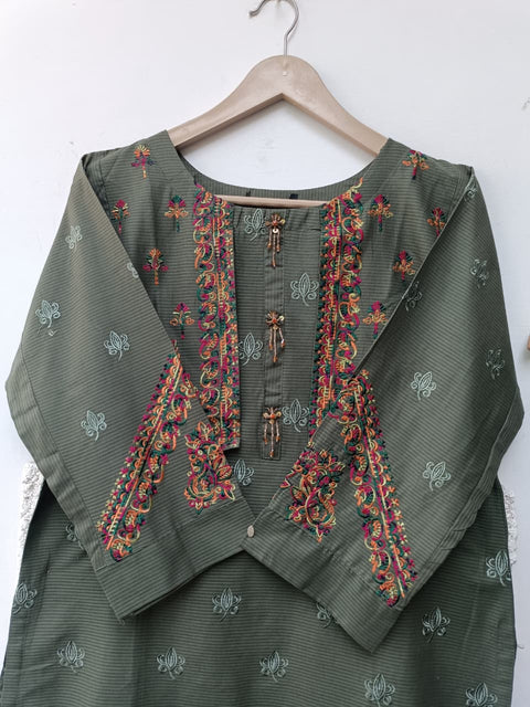 LS 3062 (MEHNDI)