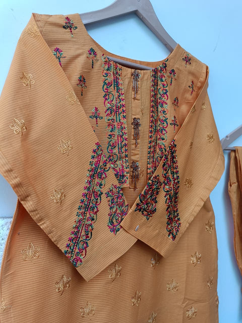 LS 3062 (MUSTARD)
