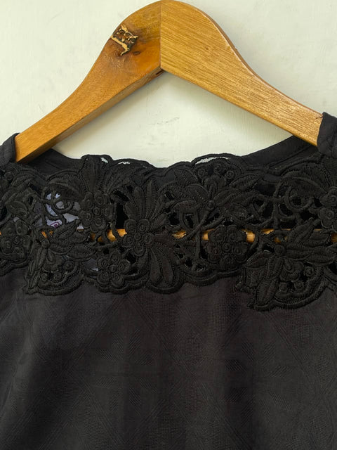 MAHA LAWN (BLACK)