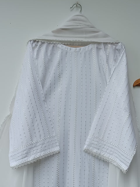 MAHEEN (WHITE)
