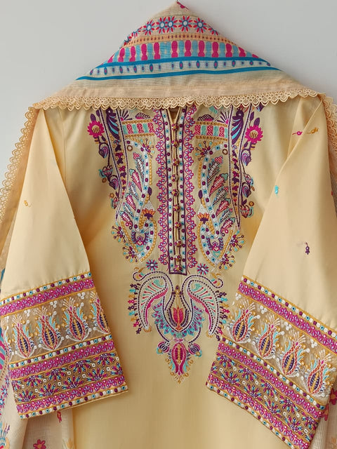 MAHIMA (BUTTER YELLOW)