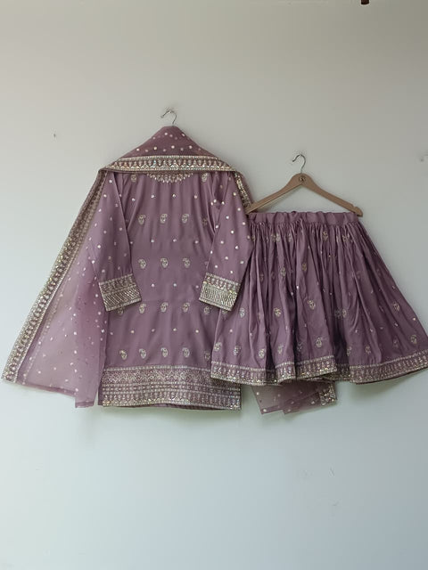 MANAVI (LILAC)