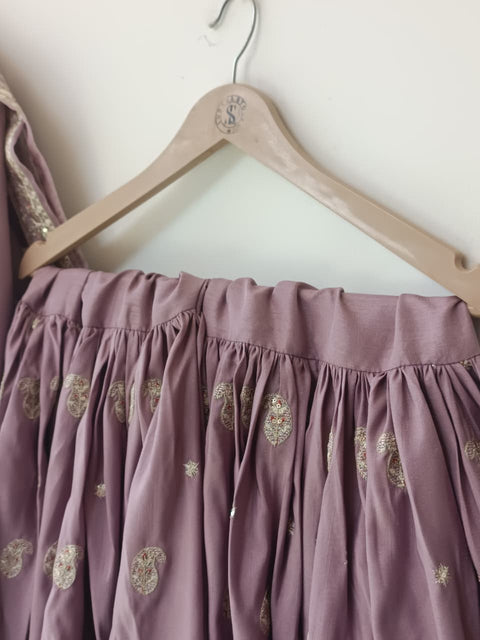 MANAVI (LILAC)