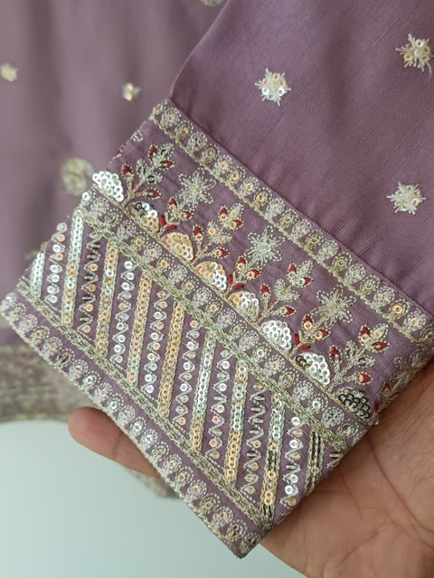 MANAVI (LILAC)