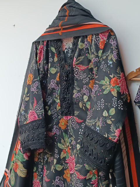 MANHA (BLACK)
