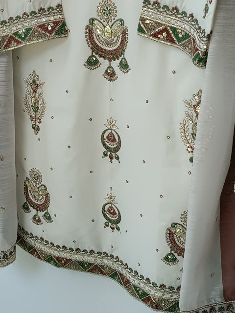 TEHNIAT (IVORY)