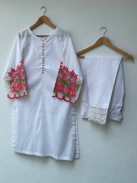 MINHA (WHITE)